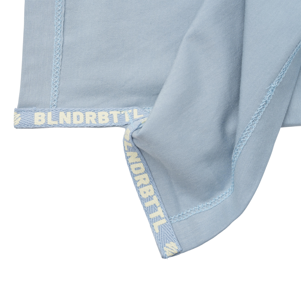 blenderbottle-essential-t-shirt-u1 BB-BlueShirtHem-3.png